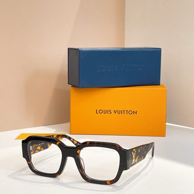 LV Sunglasses — 5
