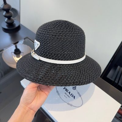 Prada bucket hat — 6