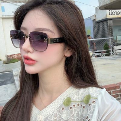LV Sunglasses — 4