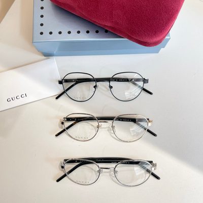 Gucci Sunglasses — 9