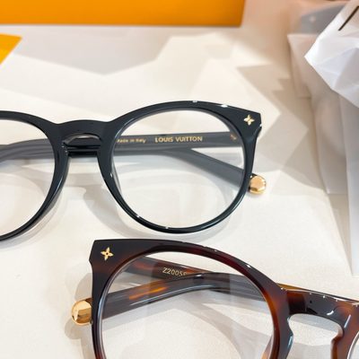 LV Sunglasses — 8