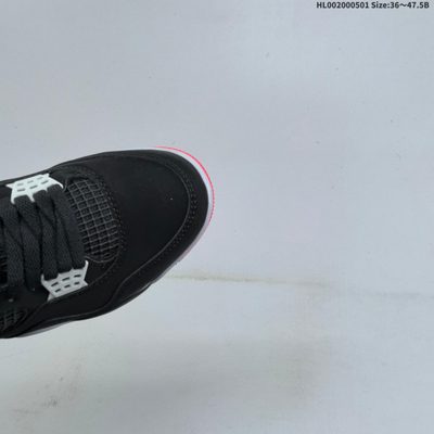 Nike Air Jordan 4 Retro "Bred" — 7