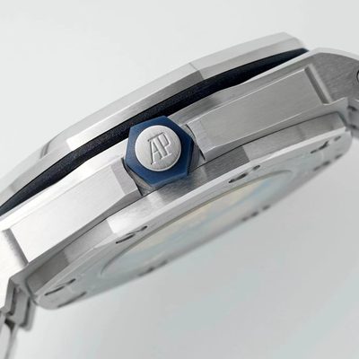 AP Watch — 7