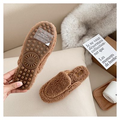 UGG slip-on slippers — 6