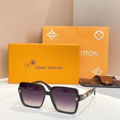 LV Sunglasses — 6