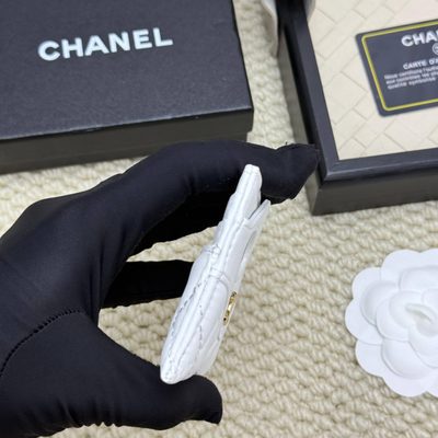 Accessories — 4