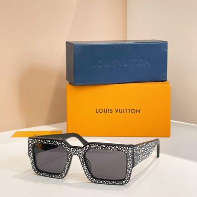 LV Sunglasses — 6