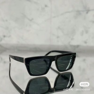 YSL Sunglasses — 7