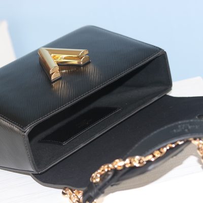Louis Vuitton Bag — 9