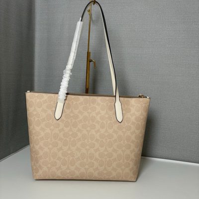 Coach Bag — 3
