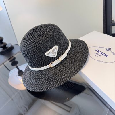 Prada bucket hat — 3