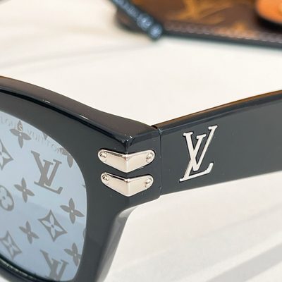 LV Sunglasses — 9