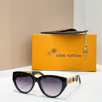LV Sunglasses — 6