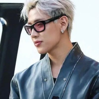 LV Sunglasses — 8
