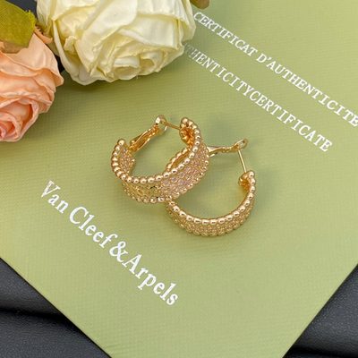 Van Cleef & Arpels — 8