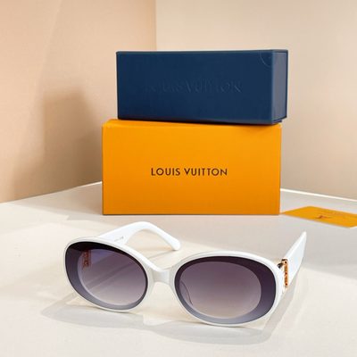 LV Sunglasses — 5