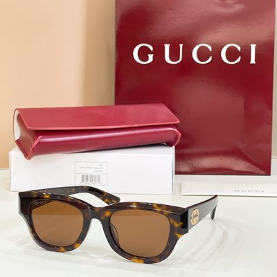 Gucci Sunglasses — 6