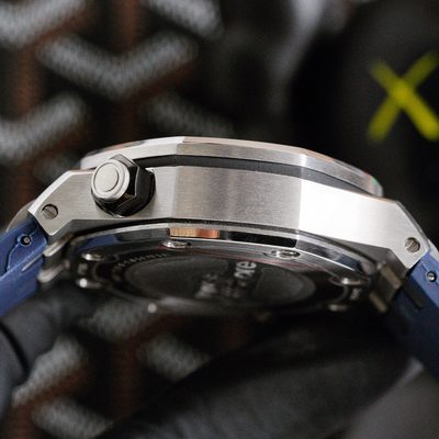 AP Watch — 7