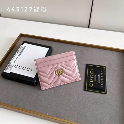 Gucci card holder — 4