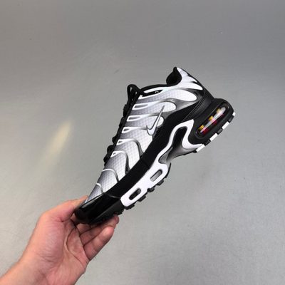 Nike Air Max Plus trainers — 3