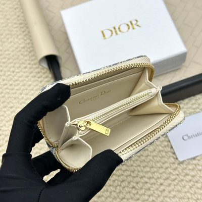 Accessories — 6