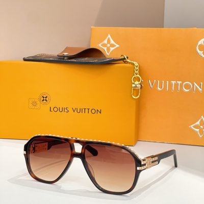 LV Sunglasses — 5