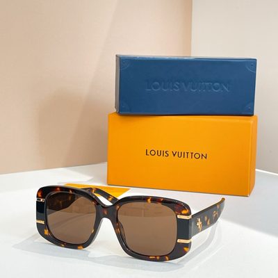 LV Sunglasses — 3