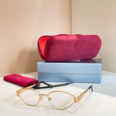 Gucci Sunglasses — 6