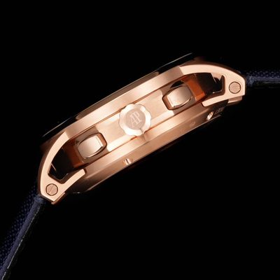 AP Watch — 7