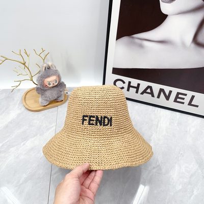 Fendi bucket hat — 6