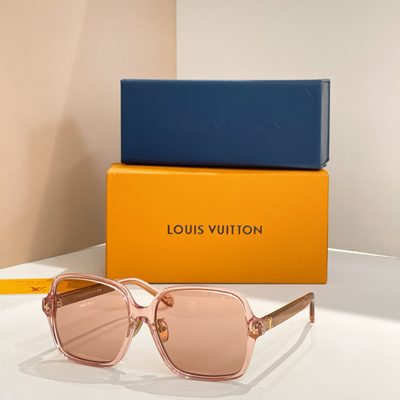 LV Sunglasses — 4