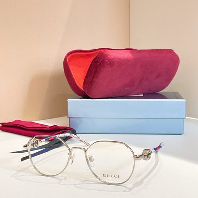 Gucci Sunglasses — 8