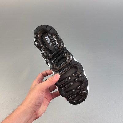 Nike Air Max Plus trainers — 6