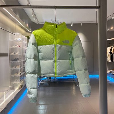 The North Face Women's Nuptse Short Jacket