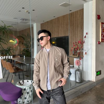 Stone Island — 8