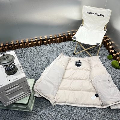 The North Face 1996 Retro Nuptse 700 Fill Packable Jacket — 4