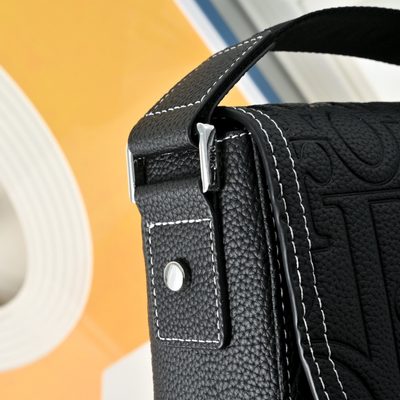 Dior Saddle Messenger Bag — 4