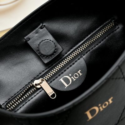 Dior Bag — 9