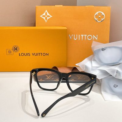LV Sunglasses — 6