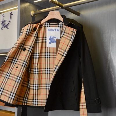 Burberry Lakefield Trench Jacket — 4