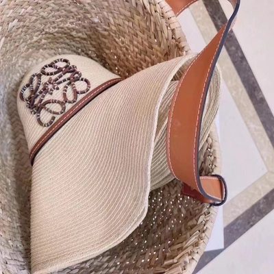 LOEWE Bucket Hats — 9