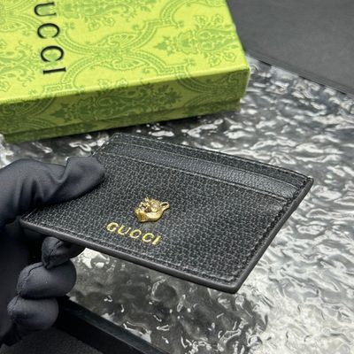 Gucci card holder — 8
