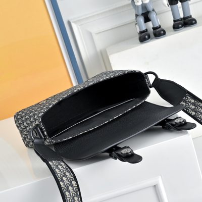 Dior messenger bag — 8