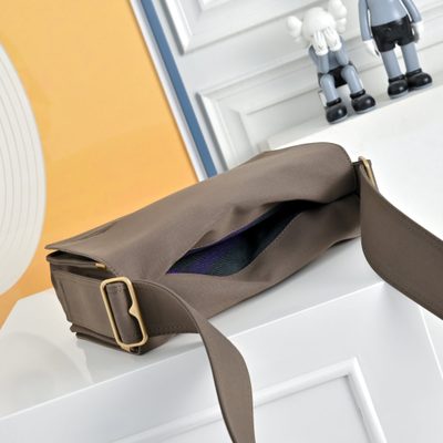 Burberry Trench shoulder bag — 6