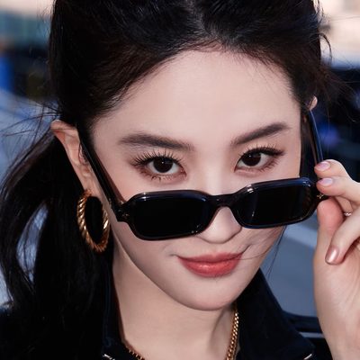 LV Sunglasses — 9