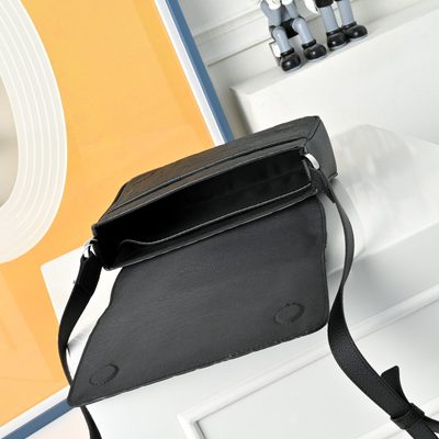 Dior Messenger Bag — 8