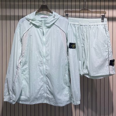 Stone Island — 4