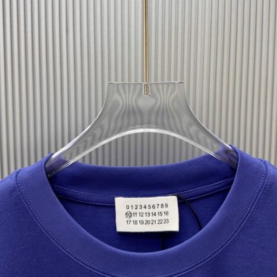 T-Shirt — 4