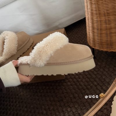 UGG platform slipper — 8