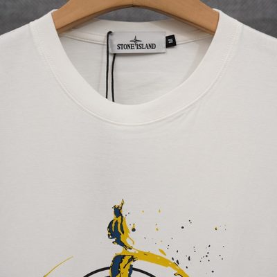 Stone Island — 4